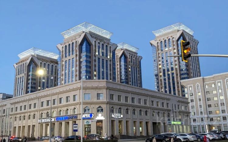 4-комнатная квартира, 106 м², 8/19 этаж, Аманжолов