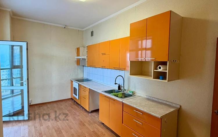3-комнатная квартира · 90 м² · 10/10 этаж, Сарайшык 34 за 38.5 млн ₸ в Астане, Есильский р-н — фото 4