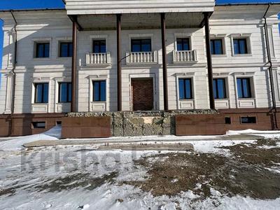 Отдельный дом • 11 комнат • 1150 м² • 30 сот., Набиева 2 — Панфилова за 650 млн 〒 в Астане, Алматы р-н
