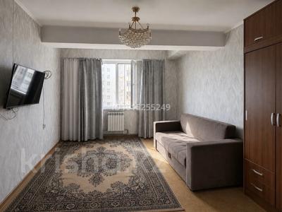 2-комнатная квартира · 57 м² · 4/9 этаж, Есенберлина за 195 000 ₸ в Усть-Каменогорске