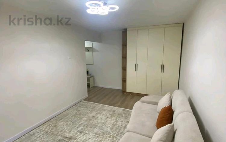 1-комнатная квартира · 33 м² · 2/5 этаж, Карасай батыра — Клочкова за 29.7 млн ₸ в Алматы, Алмалинский р-н — фото 2