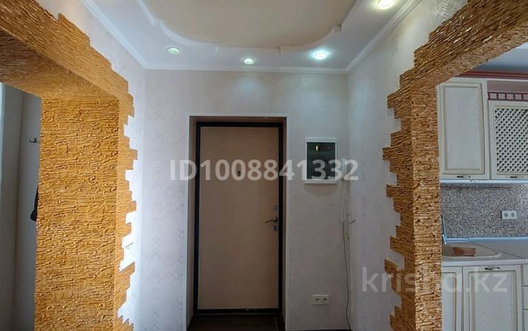 3-бөлмелі пәтер · 100 м² · 1/5 қабат, Абулхаир хана 175, бағасы: 46 млн ₸ в Уральске — фото 2