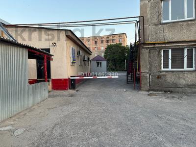 Паркинг · 800 м² · Калдаякова 14 — Жангельдина за 160 000 〒 в Шымкенте, Аль-Фарабийский р-н