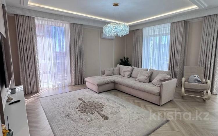 3-комнатная квартира · 104.2 м² · 6/12 этаж, проспект Абая 111 за 95 млн ₸ в Костанае — фото 47