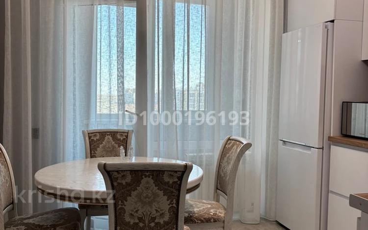 2-комнатная квартира · 62 м² · 12/12 этаж, Улы Дала 71 — Аль Фараби за 400 000 ₸ в Астане, Есильский р-н — фото 15