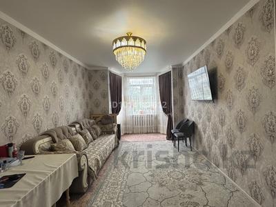 3-комнатная квартира · 70 м² · 3/3 этаж, Старый город, шернияз 62 22 за 15 млн ₸ в Актобе