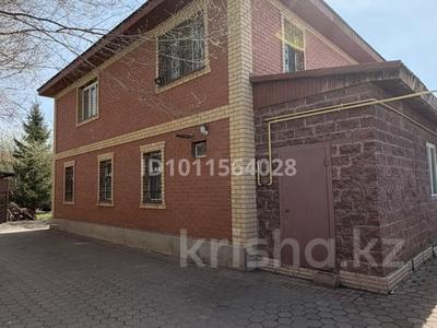 Жеке үй · 6 бөлме · 240 м² · 10 сот., Мойынты 12, бағасы: 105 млн 〒 в Астане, Алматы р-н