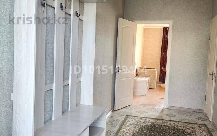 1-комнатная квартира · 60 м², Тлендиева за 50 000 ₸ в Каскелене — фото 2