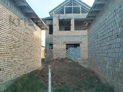 Жеке үй · 4 бөлме · 220 м² · 8 сот., мкр Самал-3, Мәңгілік ел, бағасы: 80 млн ₸ в Шымкенте, Абайский р-н