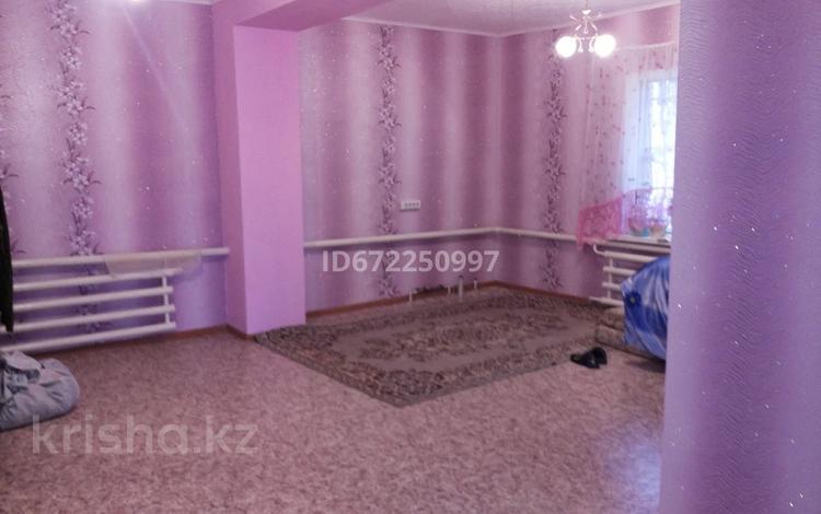 Жеке үй • 4 бөлмелер • 88 м² • 8 сот., 136 а ул 1-1 — проспект Мира, бағасы: 19.5 млн 〒 в Темиртау — фото 22