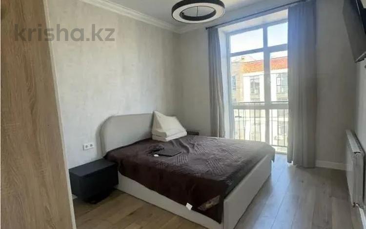 3-комнатная квартира · 73 м² · 10/10 этаж, мкр Юго-Восток, Букетова за 35 млн ₸ в Караганде, Казыбек би р-н — фото 2