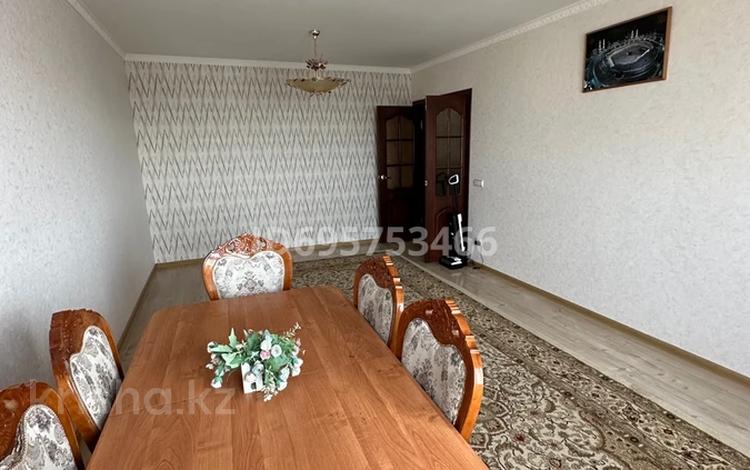 3-комнатная квартира · 90 м² · 19/25 этаж, Богенбай батыра 28 — Сарыарка-Богенбая за 350 000 ₸ в Астане, Сарыарка р-н — фото 2