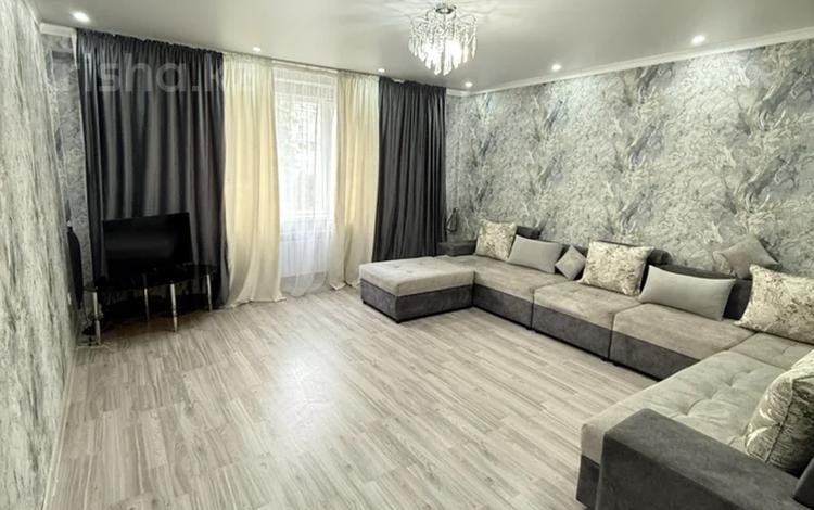 1-комнатная квартира · 50 м² · 3/9 этаж, мкр Жетысу-3 69 за 37 млн ₸ в Алматы, Ауэзовский р-н — фото 2