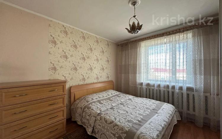 3-комнатная квартира, 64 м², Назарбаева за ~ 20.3 млн 〒 в Петропавловске — фото 5