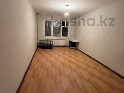 2-бөлмелі пәтер · 48 м², 18-й микрорайон, 18-й микрорайон 6 — 38 школа, бағасы: 80 000 ₸ в Шымкенте, Аль-Фарабийский р-н