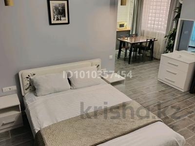 1-бөлмелі пәтер · 45 м² · 4/10 қабат, Байгазиева 35Б — Саломатова, бағасы: 2 500 〒 в Каскелене