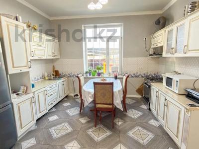 Отдельный дом · 4 комнаты · 202.8 м² · 3.8 сот., Гайдара 4 за 41 млн ₸ в Талдыкоргане