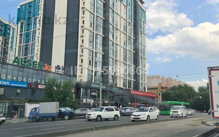 1-комнатная квартира · 38 м² · 11/17 этаж, Толе би 185А за 300 000 ₸ в Алматы, Алмалинский р-н — фото 2