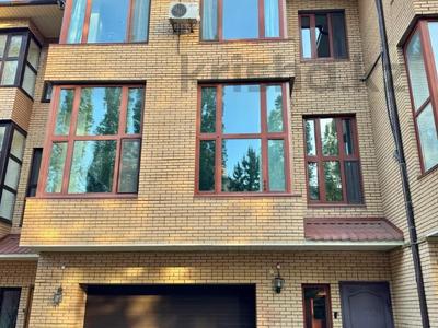 6-комнатная квартира · 320 м², Сарыкенгир 2 за 3.5 млн ₸ в Астане, Есильский р-н