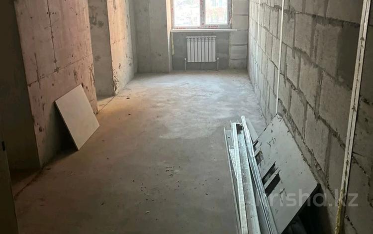 2-бөлмелі пәтер, 56 м², 5/10 қабат, мкр Тастак-1, Варламова 345 — Толе би Сайран, бағасы: 29 млн 〒 в Алматы, Ауэзовский р-н — фото 2