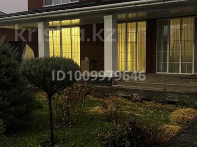 Жеке үй · 6 бөлме · 338 м² · 10 сот., Сарбаз, бағасы: 174 млн 〒 в Актобе, СК Сарбаз