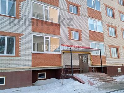 1-комнатная квартира, 39 м², 5/5 этаж, мкр. Алтын орда, Мкрн Батыс-3 29 а за 13 млн 〒 в Актобе, мкр. Алтын орда