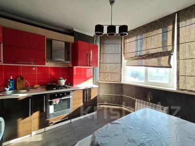 2-комнатная квартира · 55 м² · 6/9 этаж, мкр Аксай-1А 29 — Толе би за 250 000 ₸ в Алматы, Ауэзовский р-н