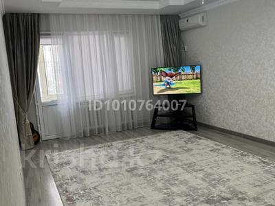 3-комнатная квартира · 97 м² · 8/16 этаж, мкр. Алмагуль, Султан Бейбарс за 26 млн ₸ в Атырау
