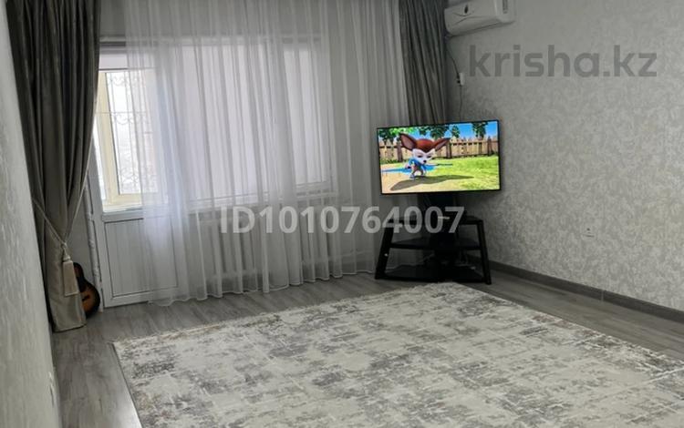3-комнатная квартира · 97 м² · 8/16 этаж, мкр. Алмагуль, Султан Бейбарс за 26 млн ₸ в Атырау — фото 2
