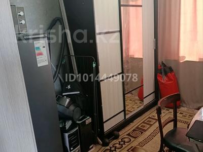 4-бөлмелі пәтер · 61.4 м² · 5/5 қабат, Камзина 61, бағасы: 14 млн ₸ в Аксу