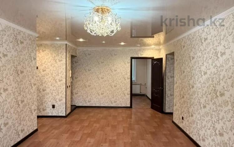 4-бөлмелі пәтер · 83.2 м² · 3/6 қабат, 2 ш/а., Маресьева, бағасы: 26 млн ₸ в Актобе, мкр 8 — фото 17