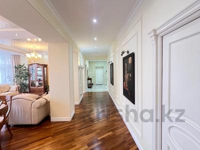 3-комнатная квартира · 179 м² · 9/17 этаж, Кенесары 69а за 81.7 млн 〒 в Астане, Алматы р-н