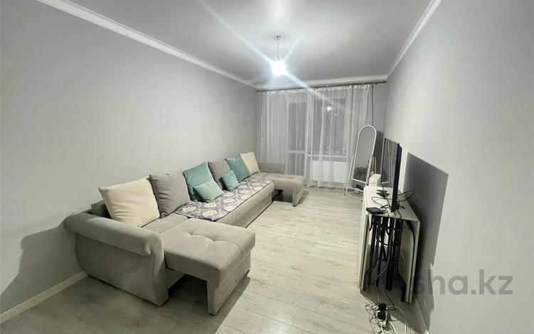 2-бөлмелі пәтер · 52 м² · 8/9 қабат, мкр Юго-Восток, Шапагат 10, бағасы: 22.5 млн ₸ в Караганде, Казыбек би р-н — фото 2