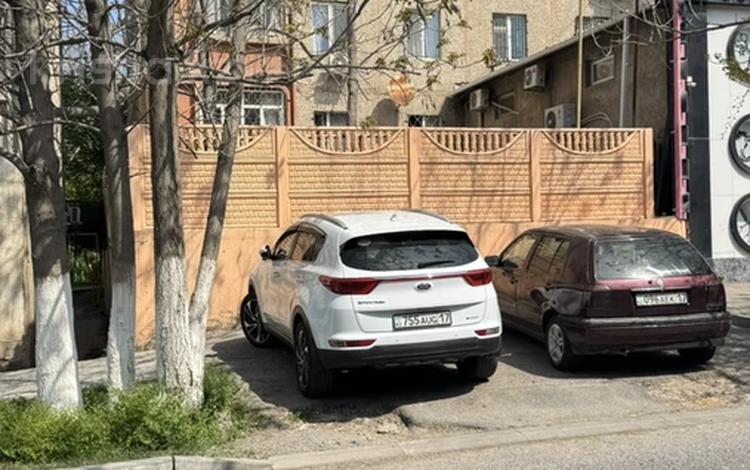 5-бөлмелі пәтер · 100 м² · 1/5 қабат, Байтурсынова 23, бағасы: 55 млн ₸ в Шымкенте, Аль-Фарабийский р-н — фото 2