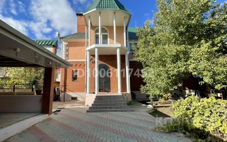 Отдельный дом · 6 комнат · 545 м², мкр. Зачаганск пгт, Жангир хана 52/4 — Тд Жангир хан за 2.5 млн 〒 в Уральске — фото 2