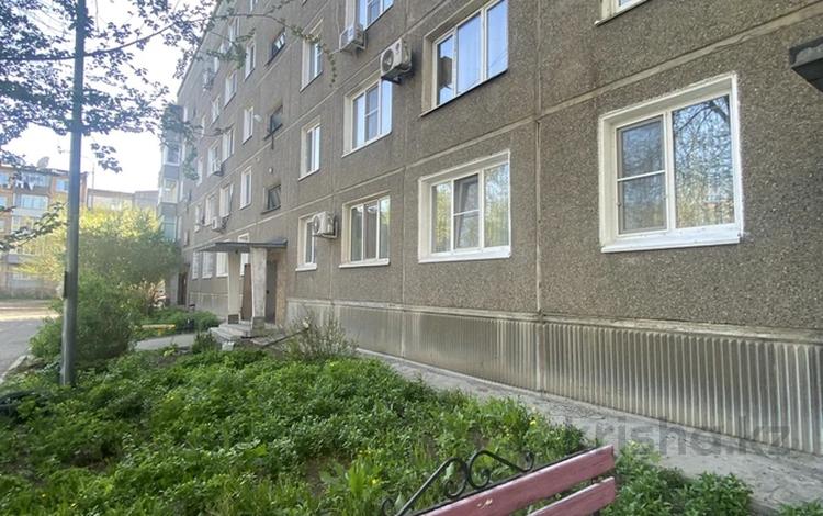 3-бөлмелі пәтер · 85.5 м² · 1/5 қабат, Добролюбова 45, бағасы: 29 млн ₸ в Усть-Каменогорске — фото 2