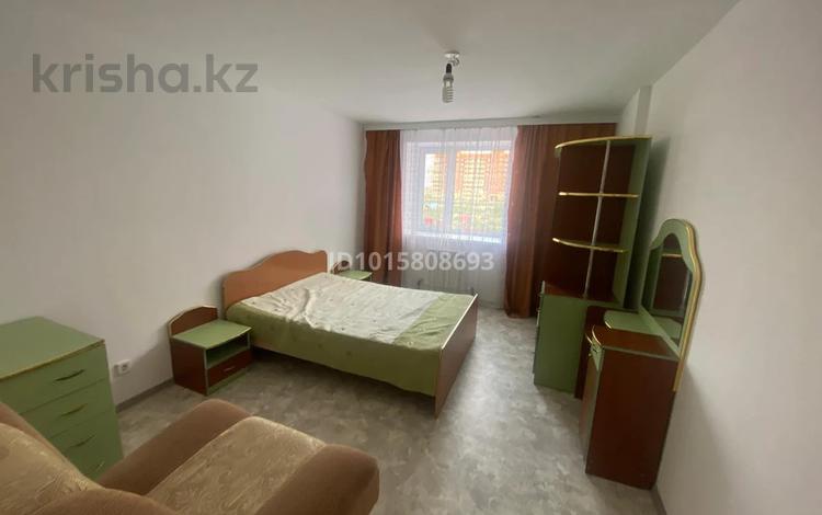 3-бөлмелі пәтер · 80 м² · 2/9 қабат, Назарбаева 309, бағасы: 180 000 ₸ в Павлодаре — фото 2