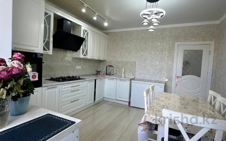 4-комнатная квартира · 128 м² · 3/5 этаж, мкр. Алтын орда за 45 млн ₸ в Актобе — фото 2