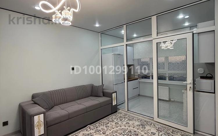 2-комнатная квартира · 37 м² · 10/12 этаж, Байдибек би 113/2 за 250 000 ₸ в Шымкенте, Абайский р-н — фото 2