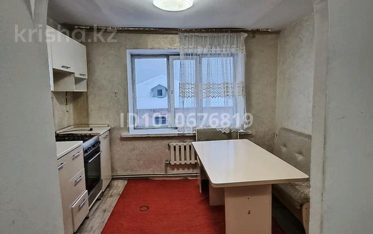 2-бөлмелі пәтер · 36.7 м² · 3/4 қабат, Суюнбай 3а, бағасы: 14 млн ₸ в Талгаре — фото 2