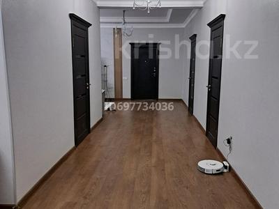 Жеке үй • 4 бөлмелер • 150 м² • 8 сот., Байтерек пятно 510 18, бағасы: 69 млн 〒 в Туздыбастау (Калинино)