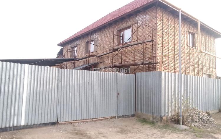 Жеке үй · 7 бөлме · 230 м² · 9 жүзд., Виноградная 71, бағасы: 30 млн ₸ в Нургиса Тлендиеве — фото 43