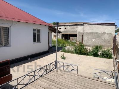 Продажа домов и дачи в Туркестанской обл.: Отдельный дом · 3 комнаты · 100 м² · 9 сот., Байылдыр - Пер 4 94 — Байылдыр ауылы за 14.5 млн 〒 Отдельный дом · 3 комнаты · 100 м² · 9 сот., Байылдыр - Пер 4 94 — Байылдыр ауылы за 14.5 млн 〒 в Кентау