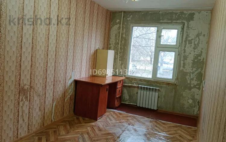 1-комнатная квартира · 28 м² · 1/5 этаж, мкр Шанхай, Рыскулова 57а за 6 млн ₸ в Актобе — фото 2