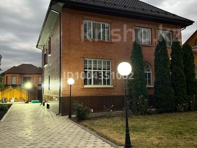 Отдельный дом · 6 комнат · 300 м² · 9 сот., мкр Хан Тенгри 94 за 383 млн 〒 в Алматы, Бостандыкский р-н