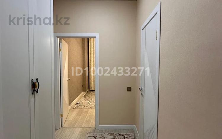 2-бөлмелі пәтер · 50 м² · 10/10 қабат, Самал 82, бағасы: 200 000 ₸ в Уральске — фото 13