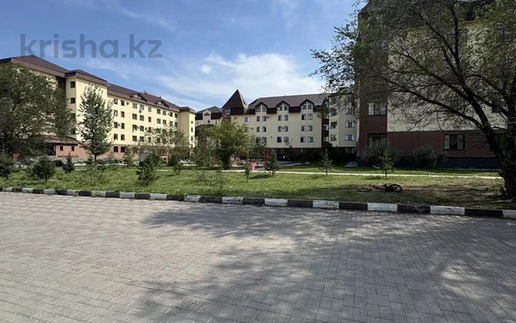 1-комнатная квартира · 45 м² · 3/5 этаж, Дружбы народов 2/5 — КШТ,Куленовка за 21 млн ₸ в Усть-Каменогорске — фото 3