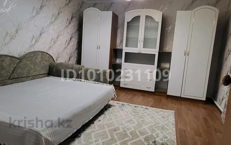 Жеке үй · 3 бөлме · 70 м², ЯАэродромная3/1, бағасы: 50 000 ₸ в Бурабае — фото 2