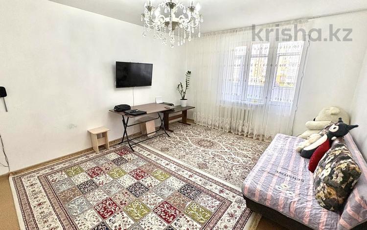 1-бөлмелі пәтер · 40 м² · 2/12 қабат, 𝐌-𝐍 𝐊𝐎𝐊𝐓𝐄𝐌 — 𝟕 𝐌𝐊𝐑 - 𝐊𝐎𝐊𝐓𝐄𝐌 - 𝐀𝐆𝐄𝐍𝐒𝐓𝐕𝐎 𝐋𝐈𝐃𝐄𝐑! 𝐙𝐕𝐎𝐍𝐈, бағасы: 15.3 млн ₸ в Талдыкоргане, мкр Коктем — фото 2