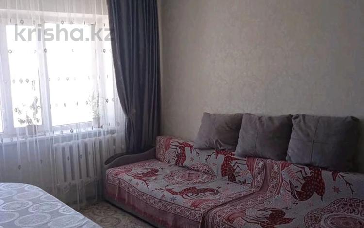 2-бөлмелі пәтер, 64 м², 3/5 қабат ай сайын, Уалиханова, бағасы: 130 000 〒 в Талдыкоргане, мкр Жана Гарышкер — фото 2